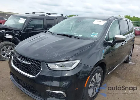 2022 Chrysler Pacifica Hybrid Limited z USA, uszkodzony, nr VIN 2C4RC1S7XNR183404